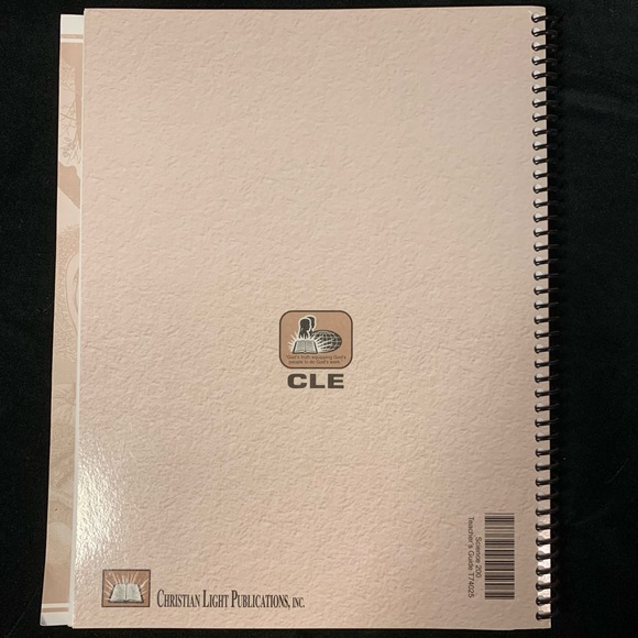 Christian Light Science Grade 2 Teacher Guidebook - Picture 2 of 2